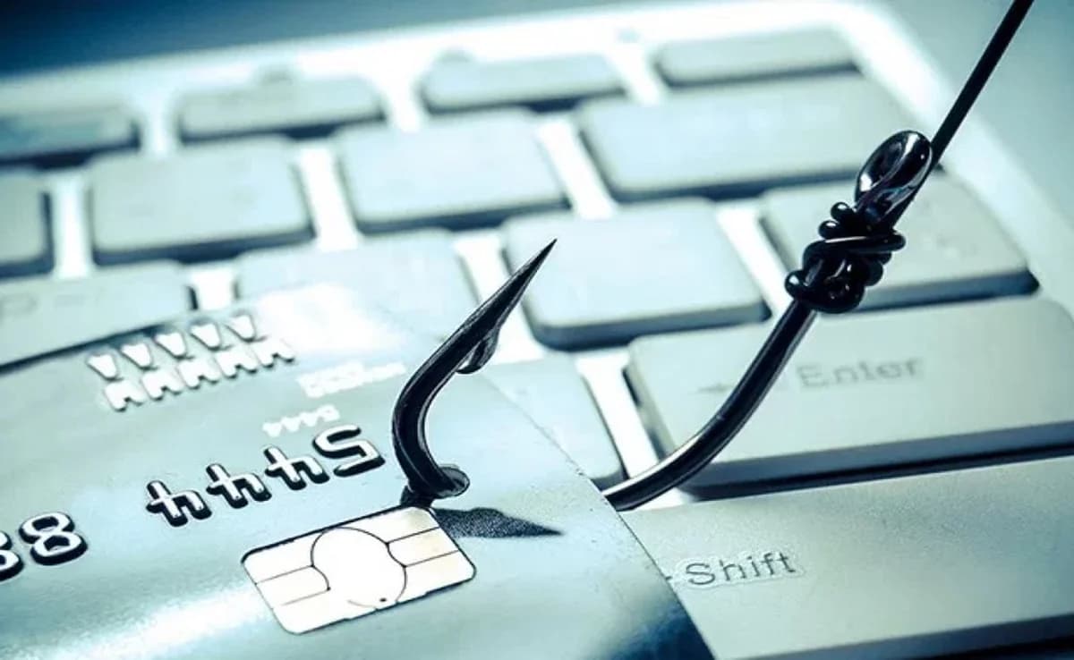 Απάτη μέσω email με δήθεν επιστροφή φόρου