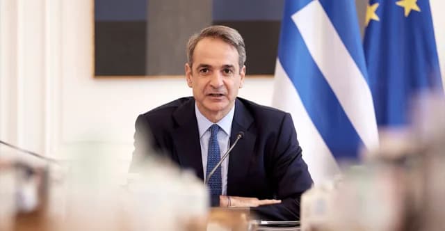 מיצוטאקיס: שיפור חיי היומיום הוא מוקד הקבינט