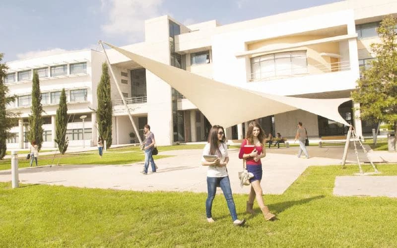 Universität Zypern: Wichtiger Hinweis zur Online-Anmeldung für Studierende in Griechenland