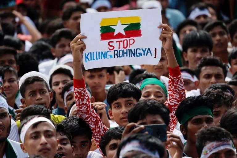 India: Allegations of Rohingya Refugees 'Thrown into the Sea'