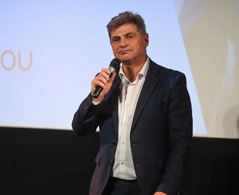 Φαραντούρης: Τιμαριθμική αναπροσαρμογή της φορολογικής κλίμακας