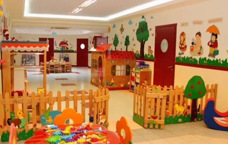 SIPEK：对公立幼儿园取消学费的反应