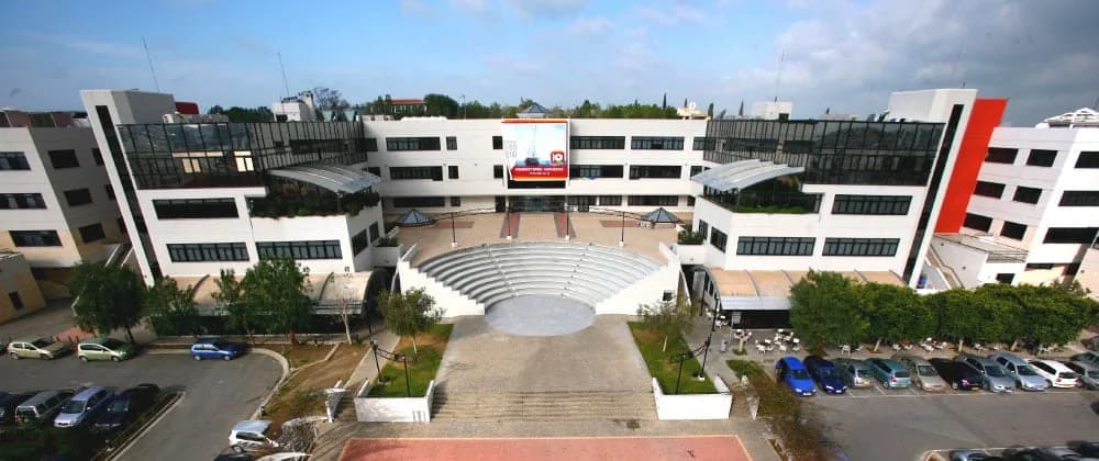 Το Πανεπιστήμιο Λευκωσίας αποκτά παράρτημα στην Αθήνα