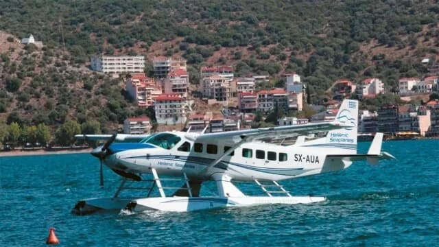 Γραφειοκρατία εμποδίζει τις πτήσεις υδροπλάνων στην Ελλάδα