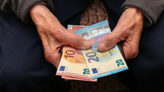 Pension Back Payments: Who Will Receive Extra Money in September