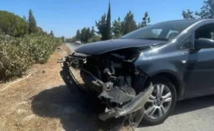Nikosia: Fahrerflucht nach Verkehrsunfall - Polizei sucht Zeugen