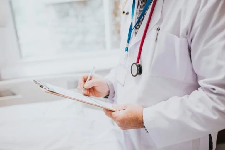 AI Stethoscope Detects Heart Conditions in 15 Seconds