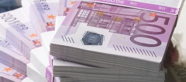 Ελληνικό χρέος: Σταθερότητα εν μέσω ευρωπαϊκής αβεβαιότητας