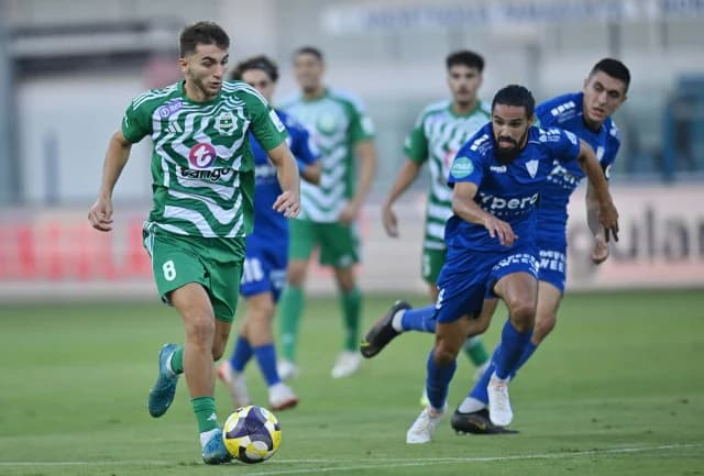 Omonia Ar. – Aris: Resumen del partido (Video)
