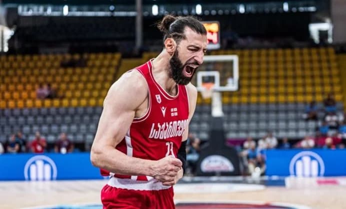Χωρίς τιμωρία ο Σενγκέλια για το «F… You» στον διαιτητή