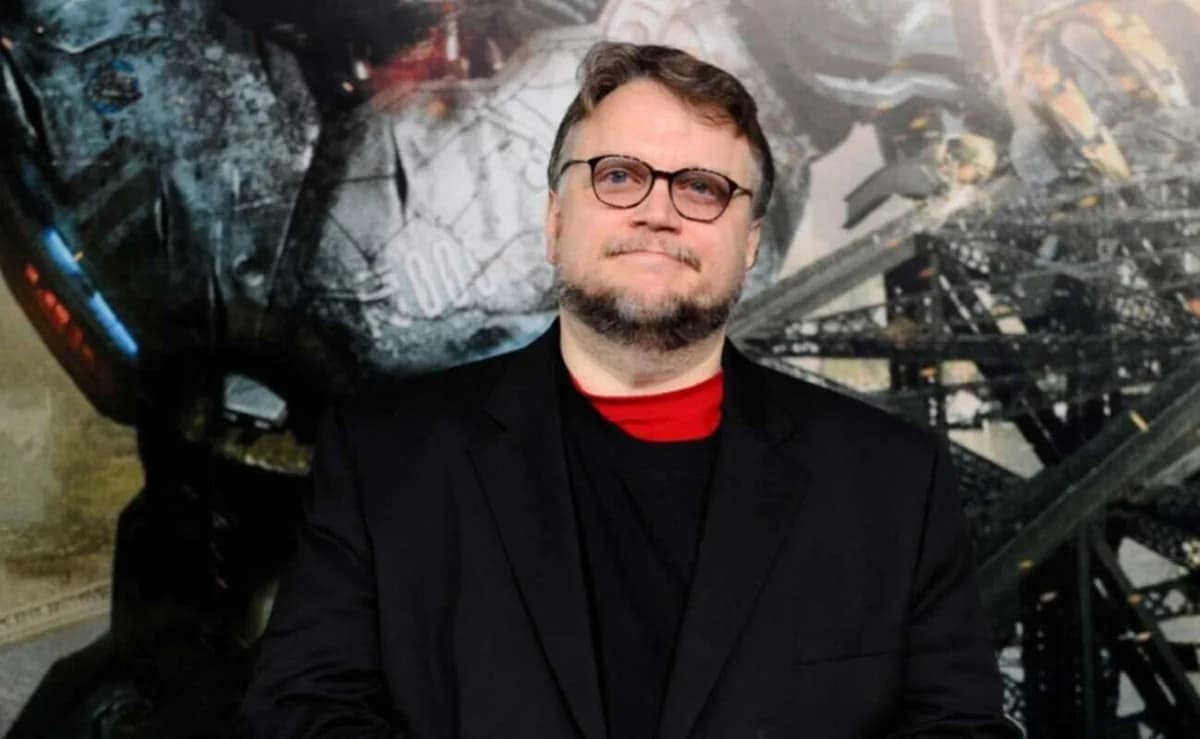 Guillermo del Toro: 'Temo a la estupidez natural, no a la Inteligencia Artificial'