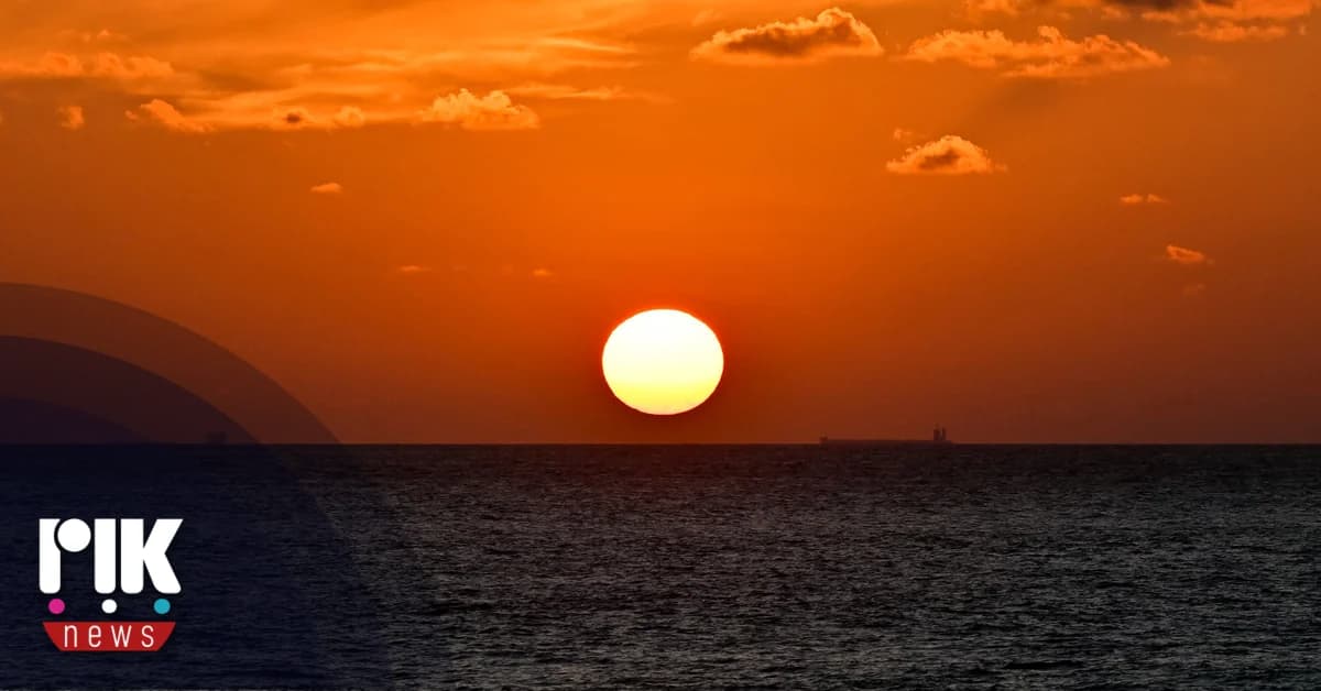 Weather Forecast: Clear Skies, High Temperatures - 08/31/2025