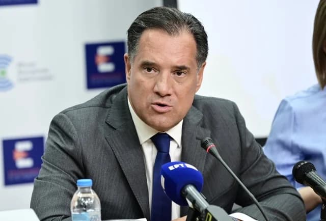 Γεωργιάδης: Εγκαίνια ογκολογικής μονάδας στη Σύρο