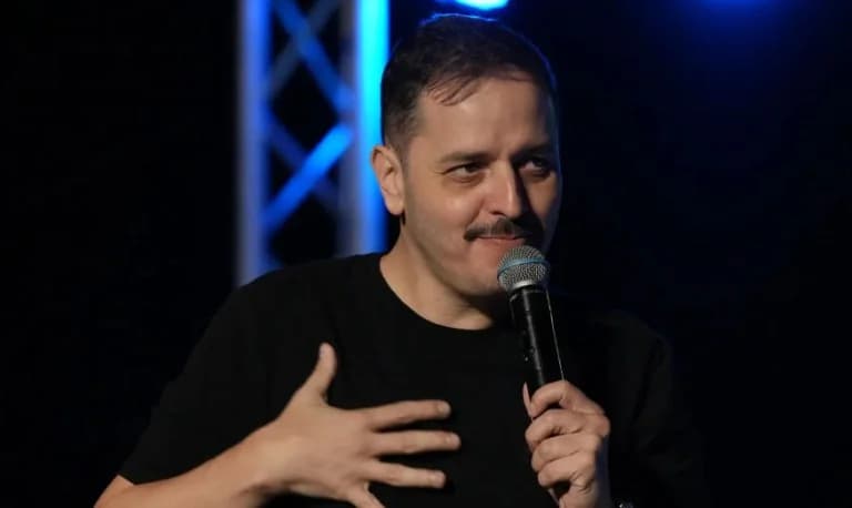אלכסנדרוס צובלאס: מביע מורת רוח משידורים חיים של הופעות ב-TikTok