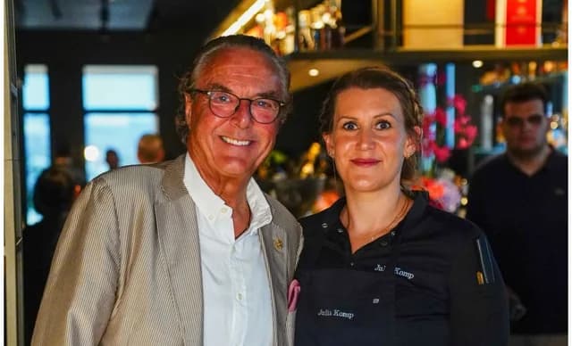 Cloud9 at ARARAT Welcomes Media with Chef Julia Komp