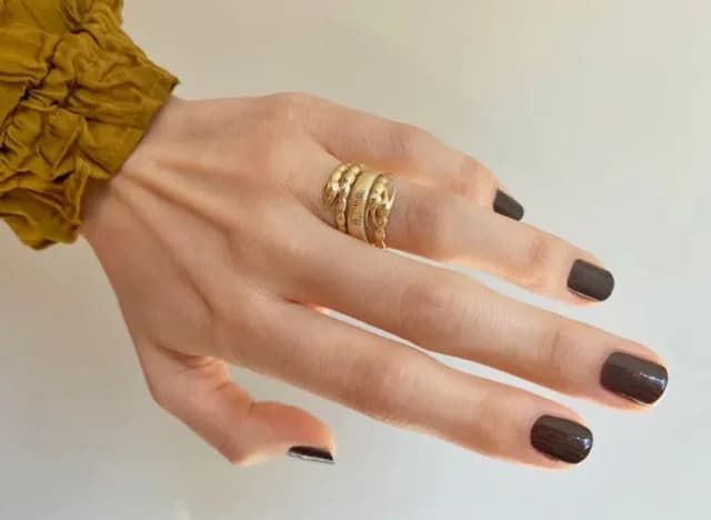Herbstliche Nagelkunst: Inspiration für die neue Saison