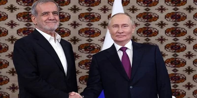 Путин и президент Ирана обсудили ядерную программу в Китае