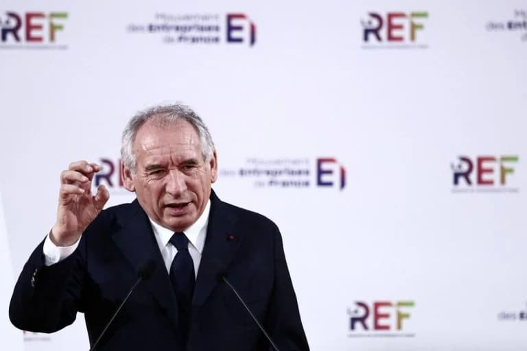Frankreich: Bayrou hält Treffen vor Vertrauensabstimmung ab – Gibt es Hoffnung?