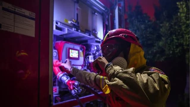 Feuer an Universität Thessalien verursacht 10.000 € Schaden