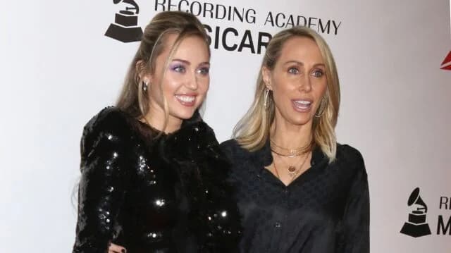 Miley Cyrus enthüllt den schlimmsten Beziehungsrat ihrer Mutter