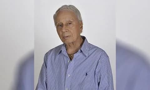Απεβίωσε ο βετεράνος δημοσιογράφος Μπάμπης Ράκης