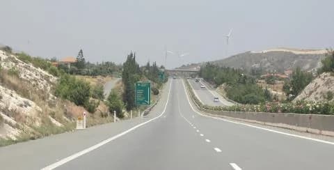 משרד התחבורה של קפריסין חתם על חוזה להערכת בטיחות בדרכים