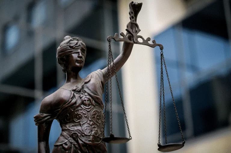 Estado de Derecho: Su Importancia en la Política y la Democracia