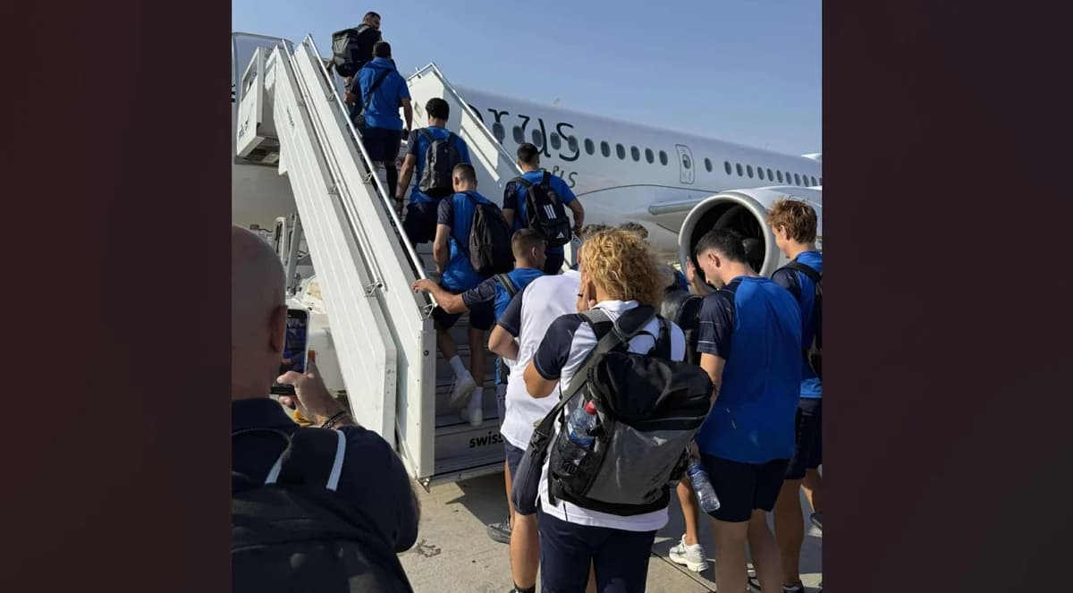 Cyprus National Team Departs for Austria (pics)