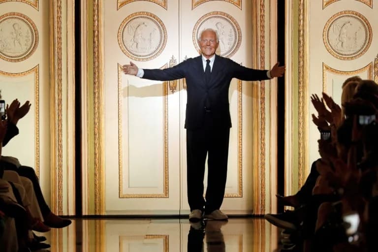 Armani: Liebe zu Neapel und ein Trikot in Gedenken an Maradona
