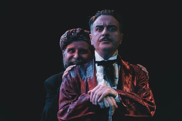 "O Fiaskos" mit Giorgos Galitis kehrt ins "Apo Mihanis" Theater zurück