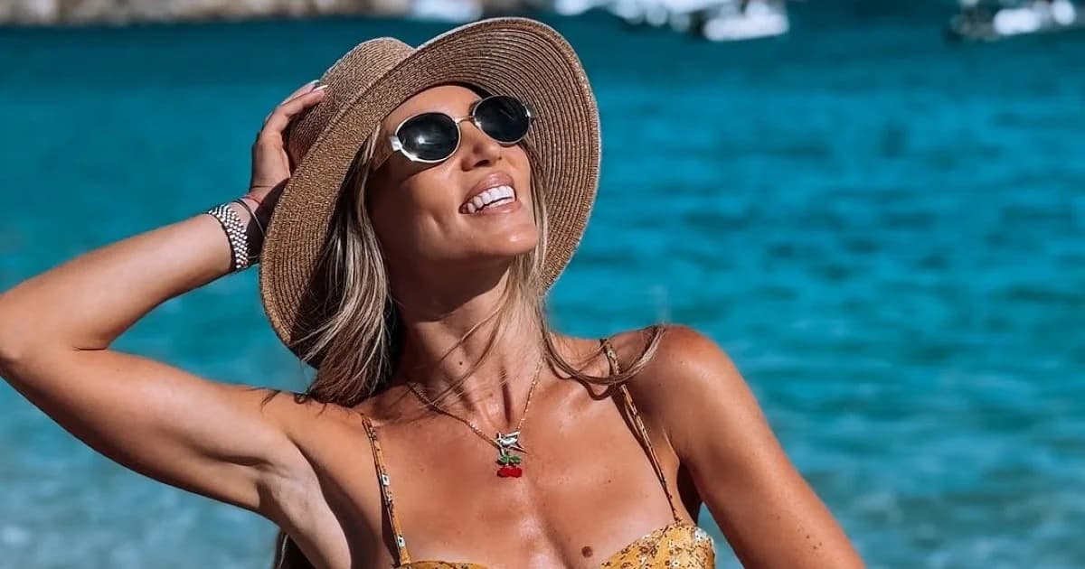 Athina Oikonomakou: Family Vacation in Paxos with Bruno Cerella