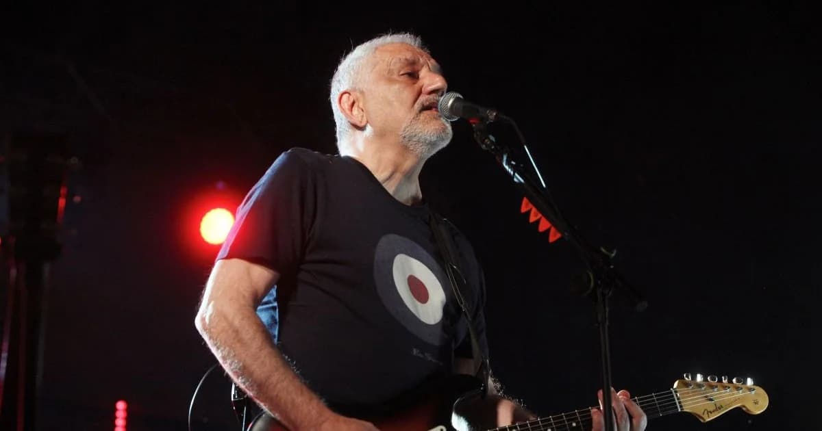 Nikos Portokaloglou: Returns to the Stage After Surgery