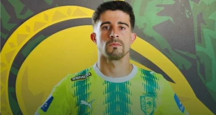 AEK Ларнака: Трансфер Хайро Искьердо официально завершен