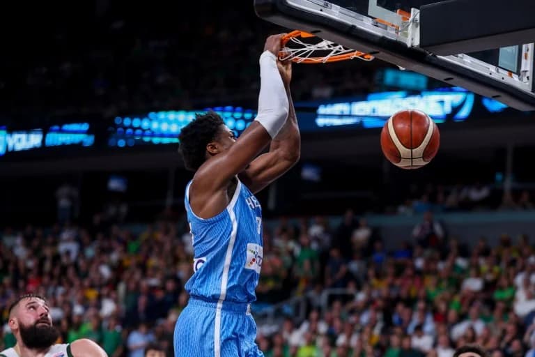 Eurobasket 2025: Εντυπωσιακή εμφάνιση του Κώστα Αντετοκούνμπο