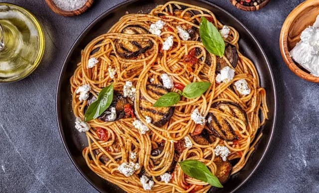 Συνταγή για αυθεντική Pasta alla Norma