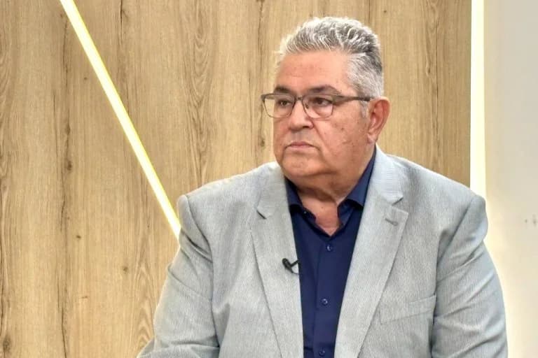 Koutsoumbas Llama a una Alianza Sociopolítica de Fuerzas Laborales