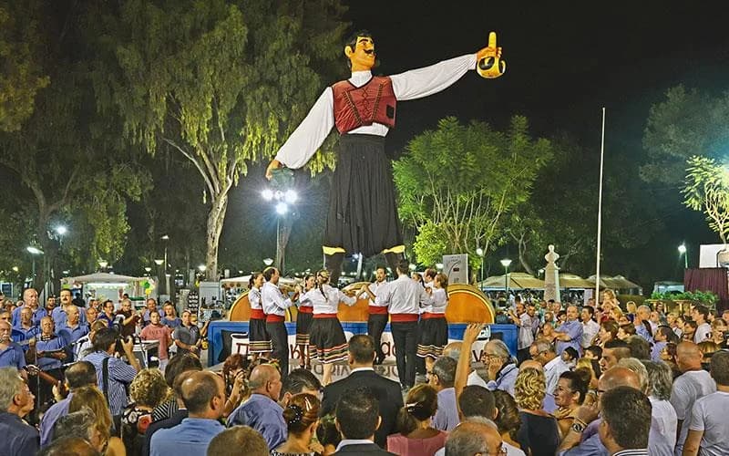 Limassol Weinfestival beginnt: Dieses Jahr auch im vom Feuer betroffenen Malia