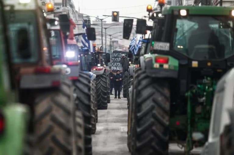 Θεσσαλία: Αγρότες ετοιμάζουν πανθεσσαλικό μπλόκο στην Ε-65