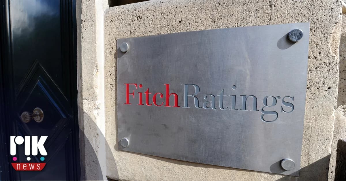Fitch Downgrades France's Credit Rating
