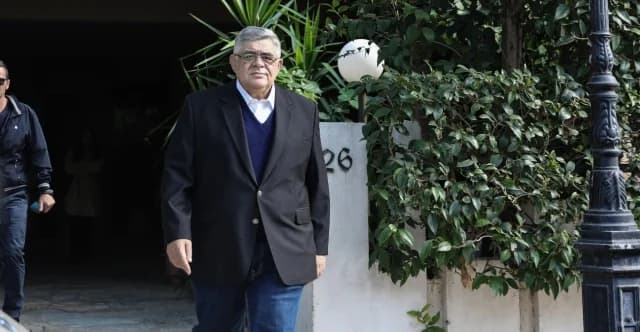 Reacciones a la liberación de Michaloliakos