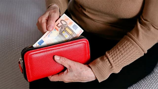 Αναδρομικά ΕΦΚΑ: Ποιοι δικαιούχοι θα λάβουν έως €4.000
