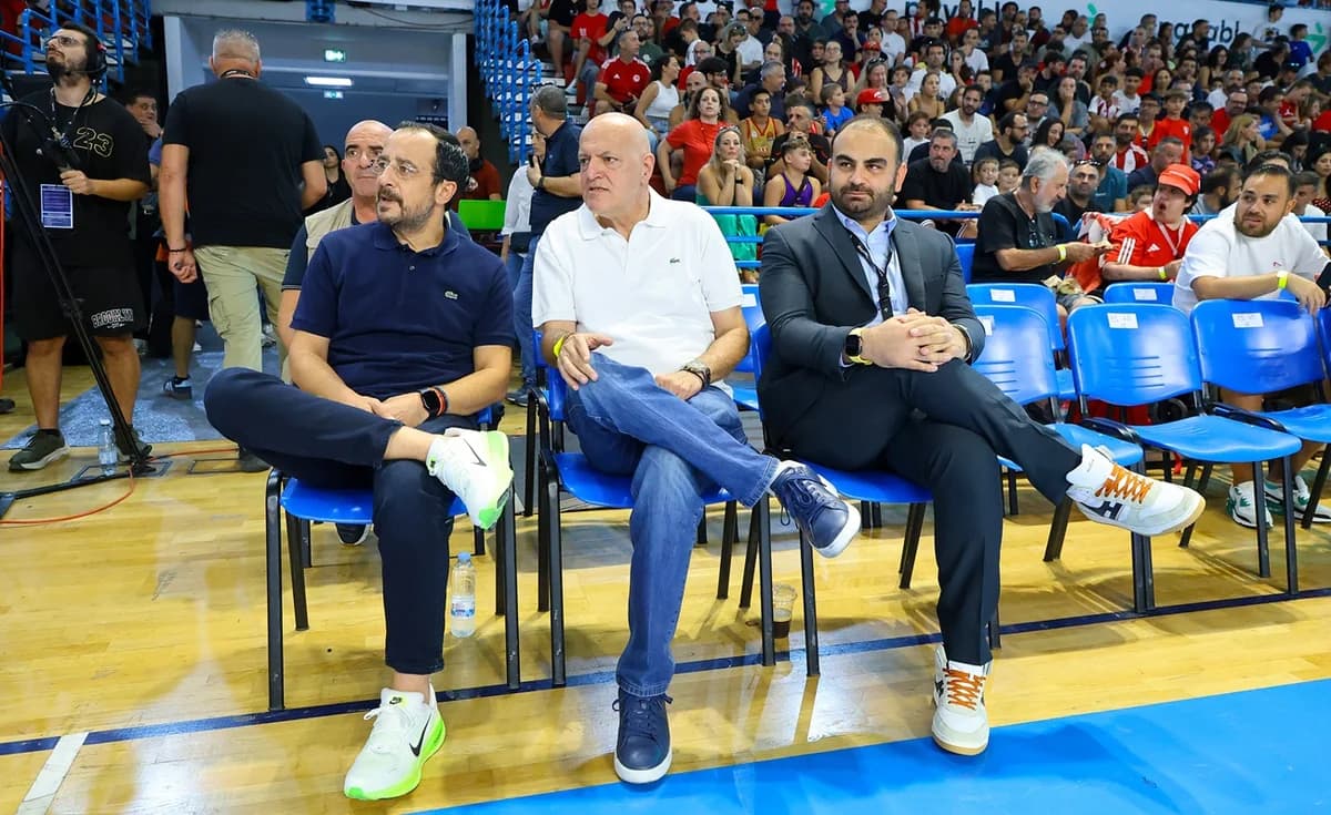 Ο Πρόεδρος Χριστοδουλίδης στο «Ελευθερία» για το τουρνουά «Νεόφυτος Χανδριώτης»