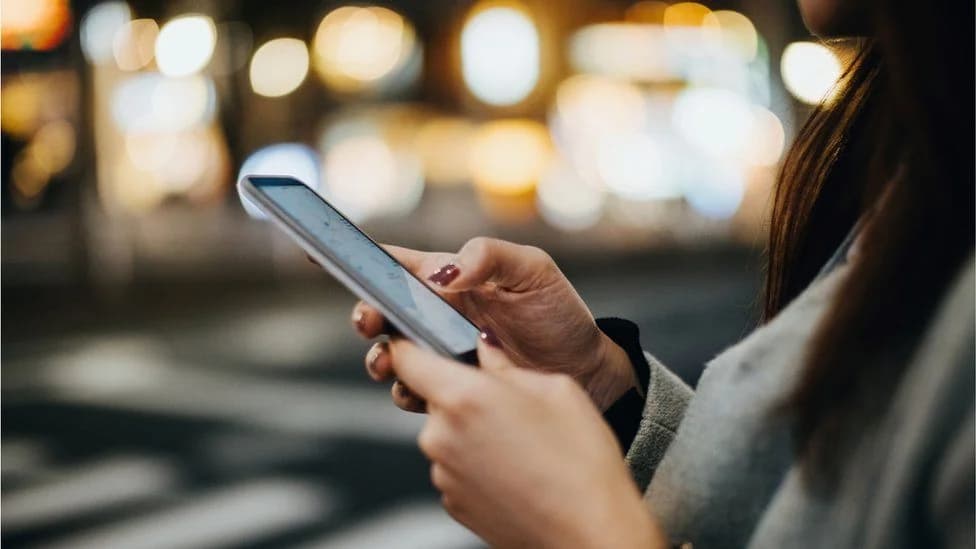 Achtung! Neue SMS-Betrugsmasche zielt auf Supermarktkunden ab