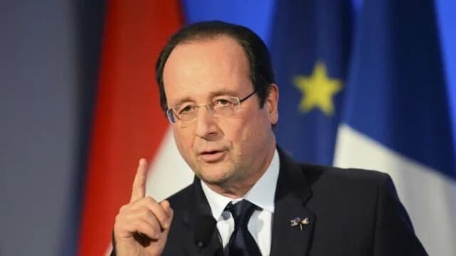 Hollande apoya gravar a los ricos en Francia