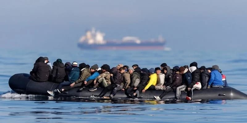 ΕΕ-Λιβύη: Επαφές για τις μεταναστευτικές ροές προς Κρήτη