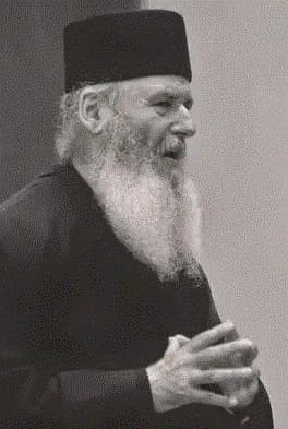 Archimandrit Vasilios Gontikakis verstorben