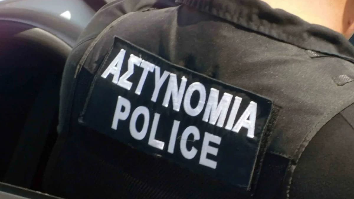 Λεμεσός: Πυροβολισμοί στα Φοινικάρια – Στόχος το όχημα 36χρονου