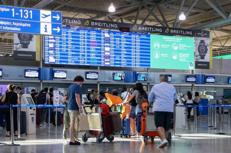 Aeropuerto de Bruselas: Cancelación del 50% de los vuelos mañana por ciberataque