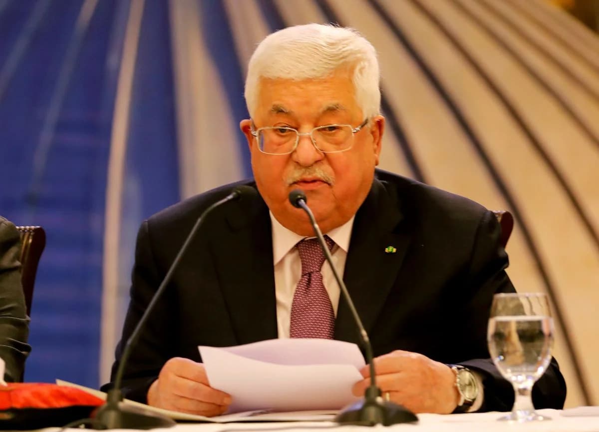 עבאס: הכרה במדינה פלסטינית על ידי לונדון היא צעד חיובי
