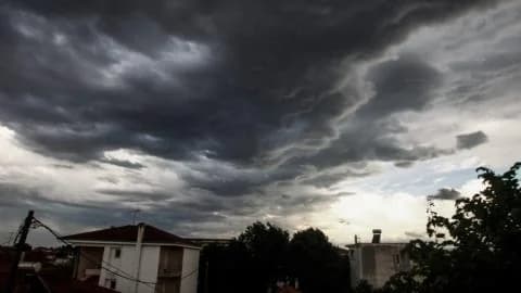 Bewölkter Sonntag, Regenwahrscheinlichkeit ab Montag